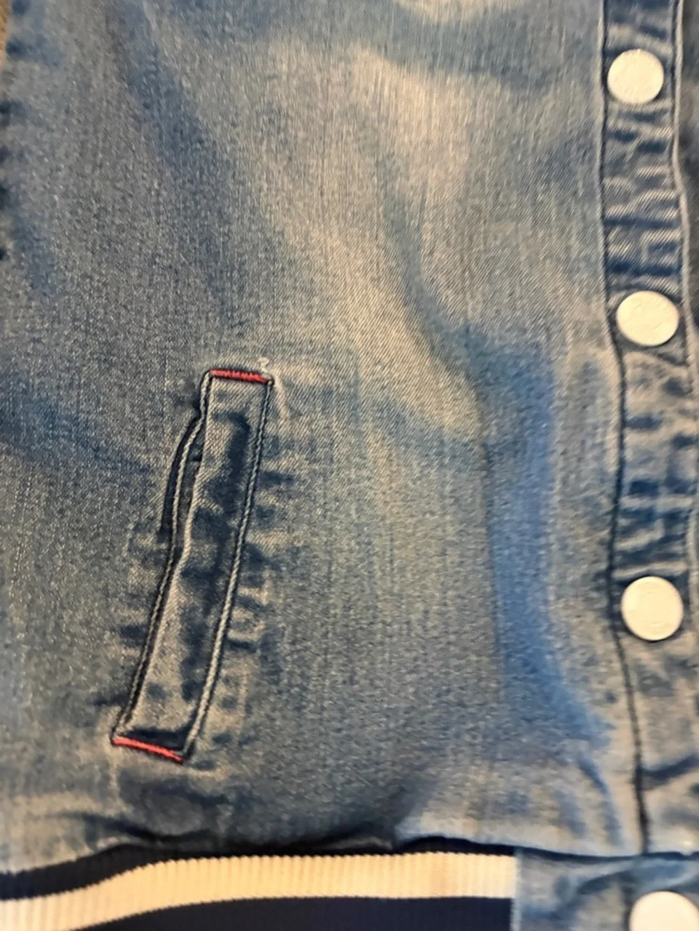 🧥 Tommy Hilfiger Denim Varsity Jacket (Youth L 12/14)